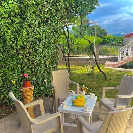 As Apartment House Nikšić Esterno foto